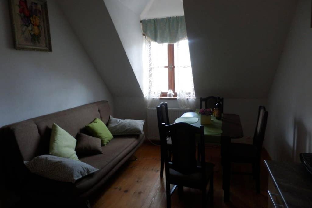 Zamecek Zdiky - Moderni Maly Apartman Bujanov Экстерьер фото